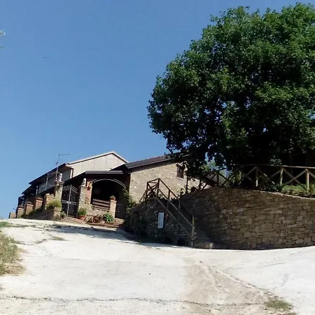 Il Brillocco Nocleg ze śniadaniem 4*