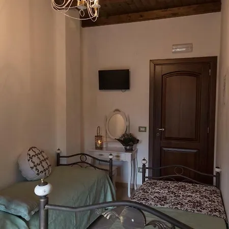 Oda ve Kahvaltı Il Brillocco 4*